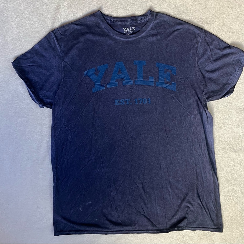 YALE University logo T-Shirt